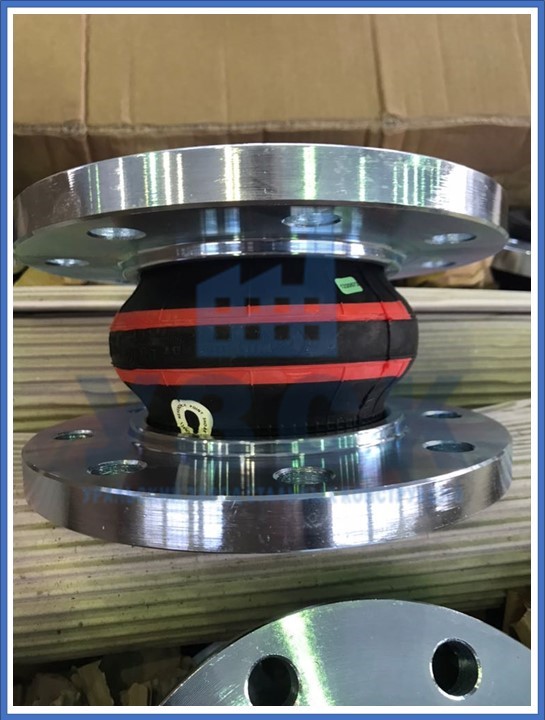 компенсатор резиновый фланцевый в Домодедово